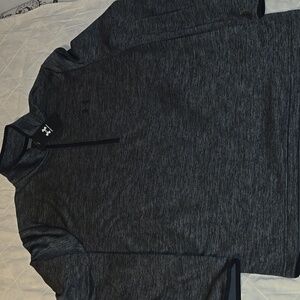 Men's Under Armour pullover